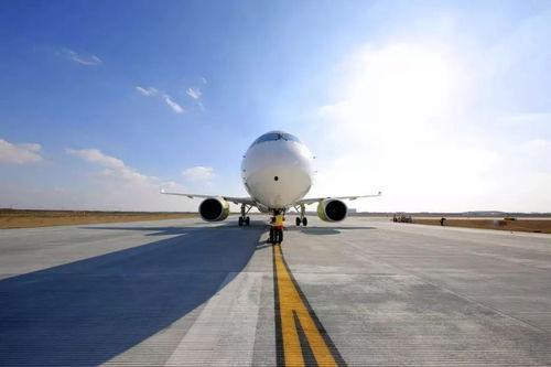 为国产大飞机点赞视频,点赞视频见证民族骄傲